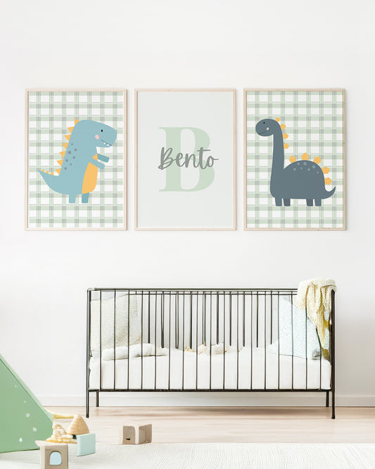 Kit 3 Quadros Infantil Bebê Menino Dinossauro Personalizado Nome e Inicial Com Moldura